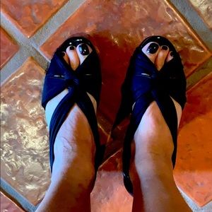 Black fabric upper, patent leather lower wedges